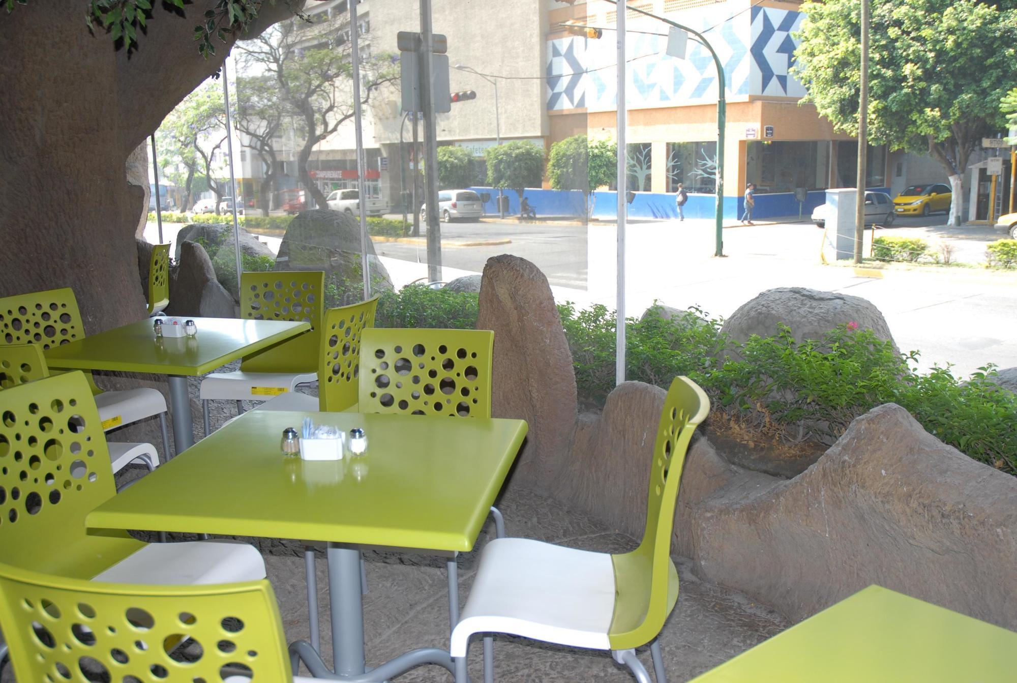 Aranzazu Eco Hotel Guadalajara Bagian luar foto